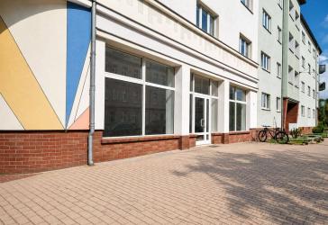 Vielfältige Gewerbeeinheit in verkehrsgünstiger Lage