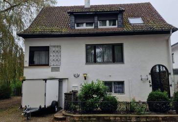 Einfamilienhaus mit Zweizimmer- Einliegerwohnung in Winterlingen
