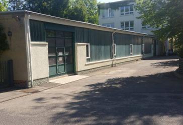 Gewerbeobjekt/ Hallo mit Rolltor (zzgl. Büro)