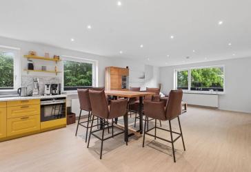 Wohnen an der Ostsee - Modernisierte Eigentumswohnung mit Balkon, Garage und Swimmingpool