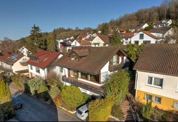 Großzügiges, helles Einfamilienhaus in der Lämmleshalde