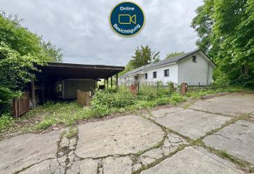 Rohdiamant in ruhiger Lage - teilsaniertes EFH mit Wintergarten-Flair in Hannover