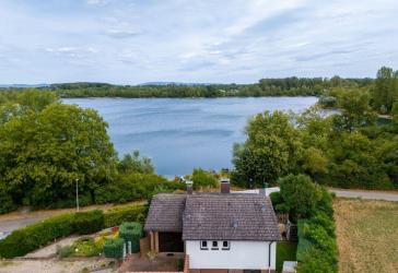 Traumhauspotential mit Seeblick in begehrtester Lage in Speyer!