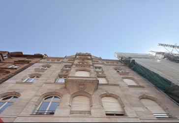 Stilvolle Altbauwohnung mit großem Balkon im Herzen Frankfurts - großzügig, hell und ruhig