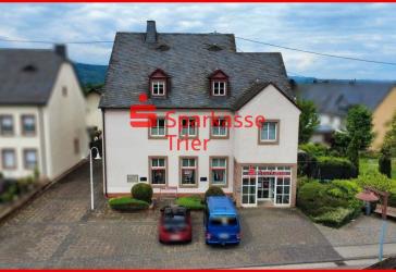 Attraktives Wohn- und Geschäftshaus mit Entwicklungspotenzial in Kenn!
