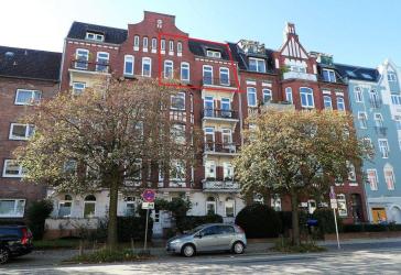 KIEL-BLÜCHERPLATZ: 4-Zimmer-Wohnung über 2 Ebenen (4. +5. OG) mit 2 Balkonen (ohne Fahrstuhl)