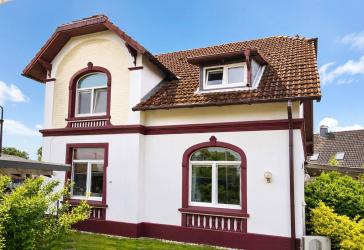 Einfamilienhaus mit Einliegerwohnung oder 2-Generationenhaus