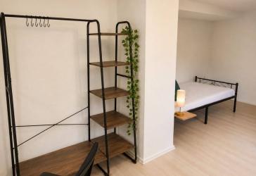 Möbliertes WG-Zimmer (17m²) – All-Inclusive inkl. WLAN