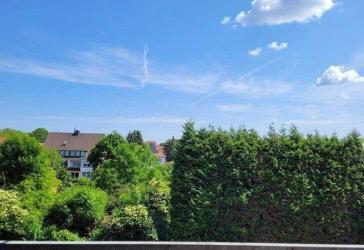 Schönes, helles 1 Zi-Studenten-Appartement mit Balkon in Wüste zu vermieten