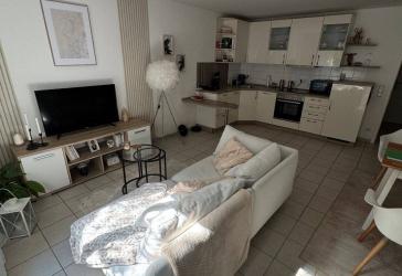 Helle 2-Zimmer-Wohnung in Köln-Flittard mit Terrasse