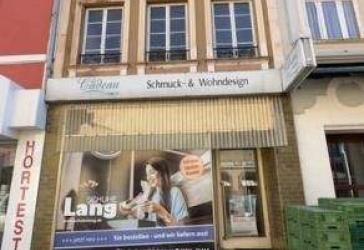 Geschäftshaus in der Fußgängerzone Merzig mit Verkaufsfläche