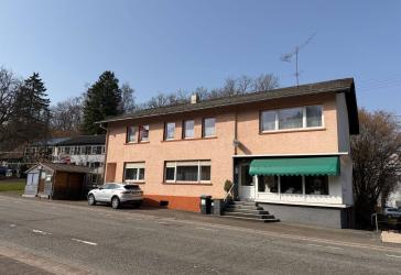 Wohn- und Geschäftshaus in guter Lage von Nohfelden / Türkismühle