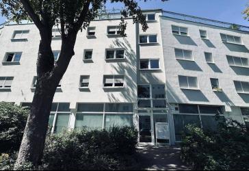 Sofort verfügbare, unvermietete 3-Zimmer Wohnung mit Aufzug, Balkon und TG-Stellplatz (+15.000€)