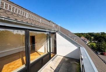Wohnen mit Weitblick auf zwei Ebenen und eigener Dachterrasse