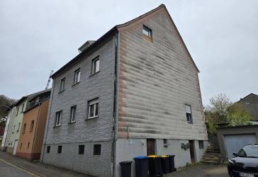 3 Familienhaus komplett vermietet