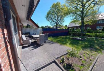 Charmante Doppelhaushälfte mit Garten, Keller und Garage in ruhiger Lage von Salzkotten-Mantinghausen !