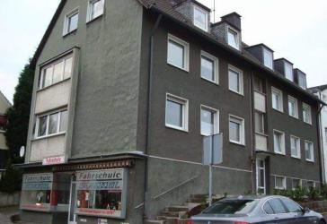 Mitten in Kirchharpen - 3,5-Raum-DG-Wohnung, komplett renoviert
