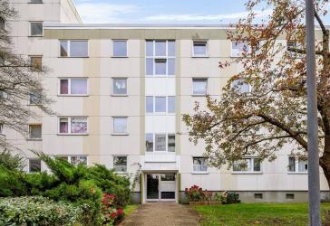 Kapitalanlage in Wettbergen: vermietete 4-Zimmerwohnung mit Balkon und TG-Stellplatz
