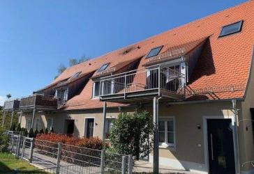 Nähe Brombachsee ... Idyllisch wohnen in moderner Maisonette ...