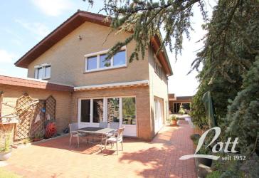 +++ Großzügiges Wohnhaus mit Garage in naturnaher Lage in Klostermoor / Rhauderfehn! +++