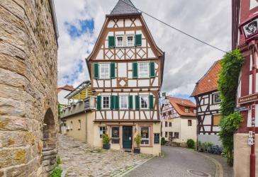 Vorschaubild Mehrfamilienhaus
