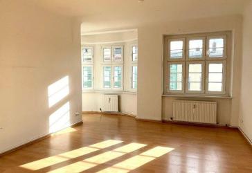 MB 16.10.-MK an PM 06.10.Lichtdurchflutete 3-Zimmer-Wohnung mit Balkon in Berlin-Spandau