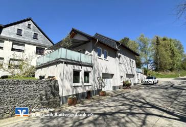 Top gepflegtes Einfamilienhaus mit Wärmepumpe und tollem Schnitt!