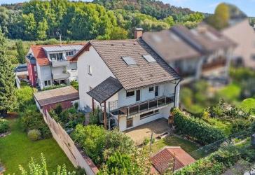 Vorschaubild Reihenendhaus