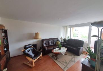 Modernisierte 4-Zimmer-Wohnung mit großem Balkon in begehrter MHH-Nähe