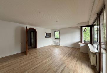Moderne 4-Zimmer-Maisonette-Wohnung mit 3 Balkonen – Nussdorf