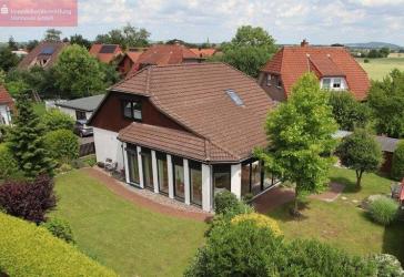 Einzugsbereit und mit Wintergarten!
