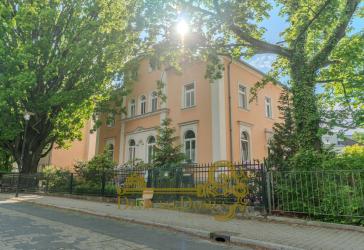 Vorschaubild Villa