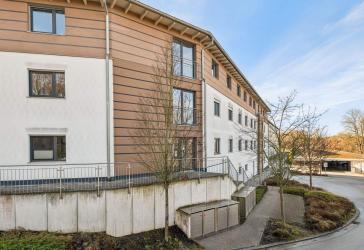 Sehr gepflegte, moderne und altersgerechte 3-Zimmer-Wohnung in Erding, Williamsville