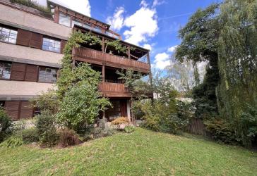 3,5-Zi-Whg.+Einbaukü., off. Kamin, Südterrasse+Gartenbenutzung im inn. Westen