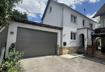 Umfangreich modernisiertes Einfamilienhaus in ruhiger Wohnlage mit viel Potenzial