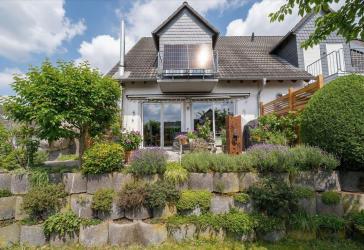 Vorschaubild Reihenendhaus