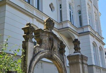 Großzügige Büro- oder Praxisräume in eleganter Stadtvilla in Mühlhausen