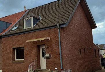 Gepflegtes Reihenendhaus in Leegmeer mit Terasse, Garten & viel Potenzial