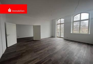 Moderne 4 Raumwohnung mit 3 Balkonen,EBK, 2 Bädern und Fahrstuhl