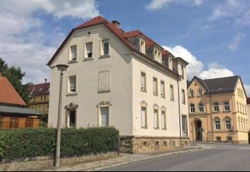 ** Geräumige 3-Zimmerwohnung mit Gartenbenutzung! **