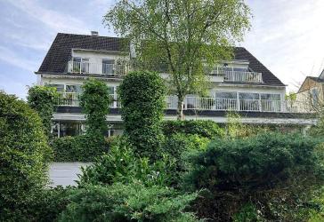 Garten-Maisonette im Hausformat am Zoo- ca. 330 m² mit Kaminzimmer, GA und 570 m² Garten