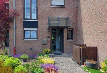 Von Privat: Reihenhaus in Köln Rondorf