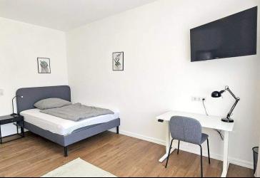 Ab 01.01.2027 - modern möbliertes Zimmer in 3er WG - top Lage Ostend- fußläufig zur EZB