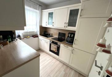 Ihr neues Zuhause in bester Lage von Leer – 2 Zimmer, Balkon & viel Charme
