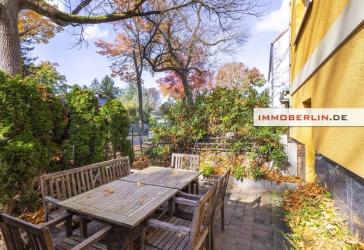 IMMOBERLIN.DE - Überzeugendes Mehrfamilien-/Bürohaus auf herrlichem Grundstück