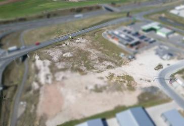 Attraktives Gewerbegrundstück direkt an der A73