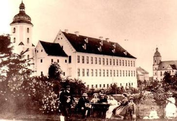 Vorschaubild Mehrfamilienhaus