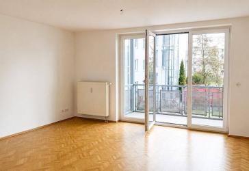 Gepflegte 3-Zimmer-Wohnung mit Balkon in Milbertshofen