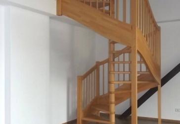 4 Raum-Maisonettewohnung mit Balkon