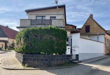 Vorschaubild Reihenendhaus
